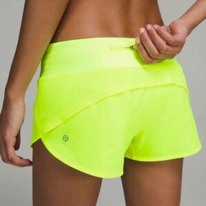 NWOT Lululemon Speed Up Low-Rise Lined Short 2.5” Size 2 Yellow